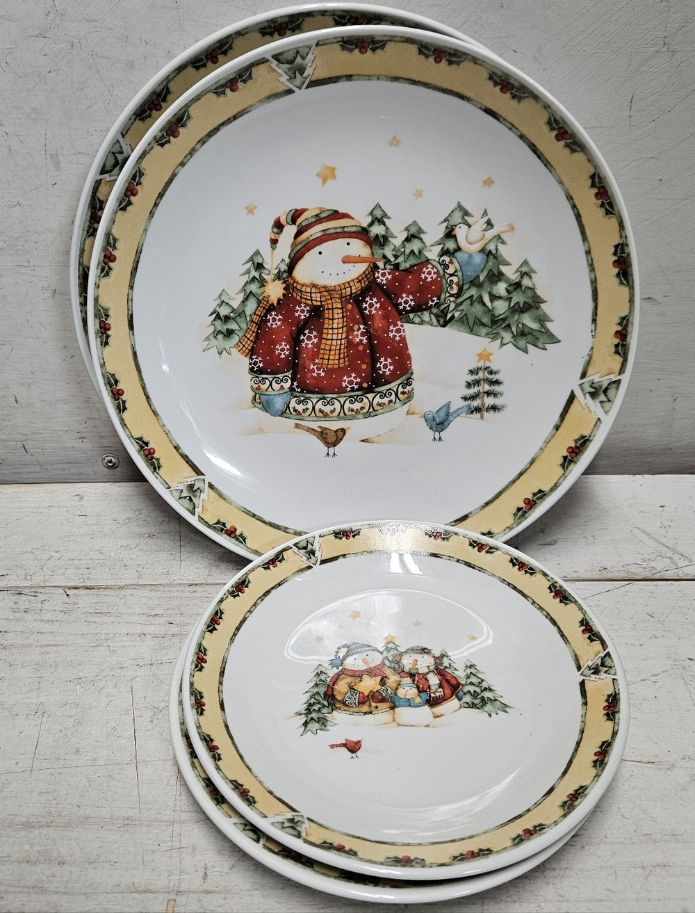 Vintage 2003 Gibson Debi Hron Snowman Frolic Style Ceramic Plates Dishes 4pcs